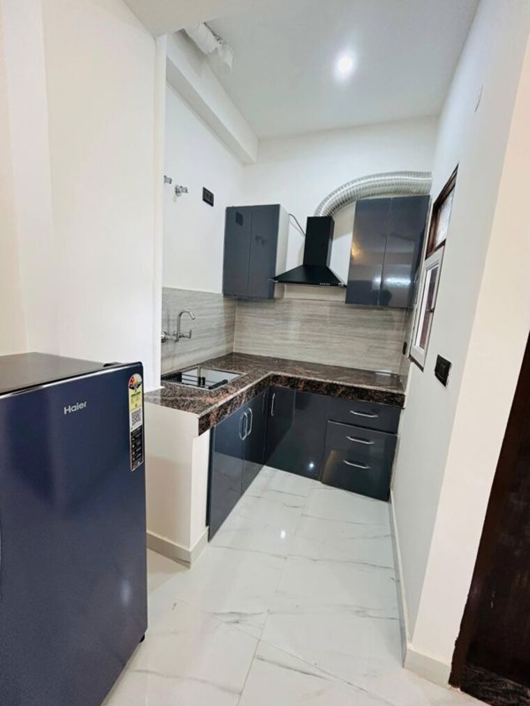 Kitchen, freedom fighters enclave 1 RK 300 Sq.Ft. Builder Floor In Freedom Fighters Enclave Delhi 9751056
