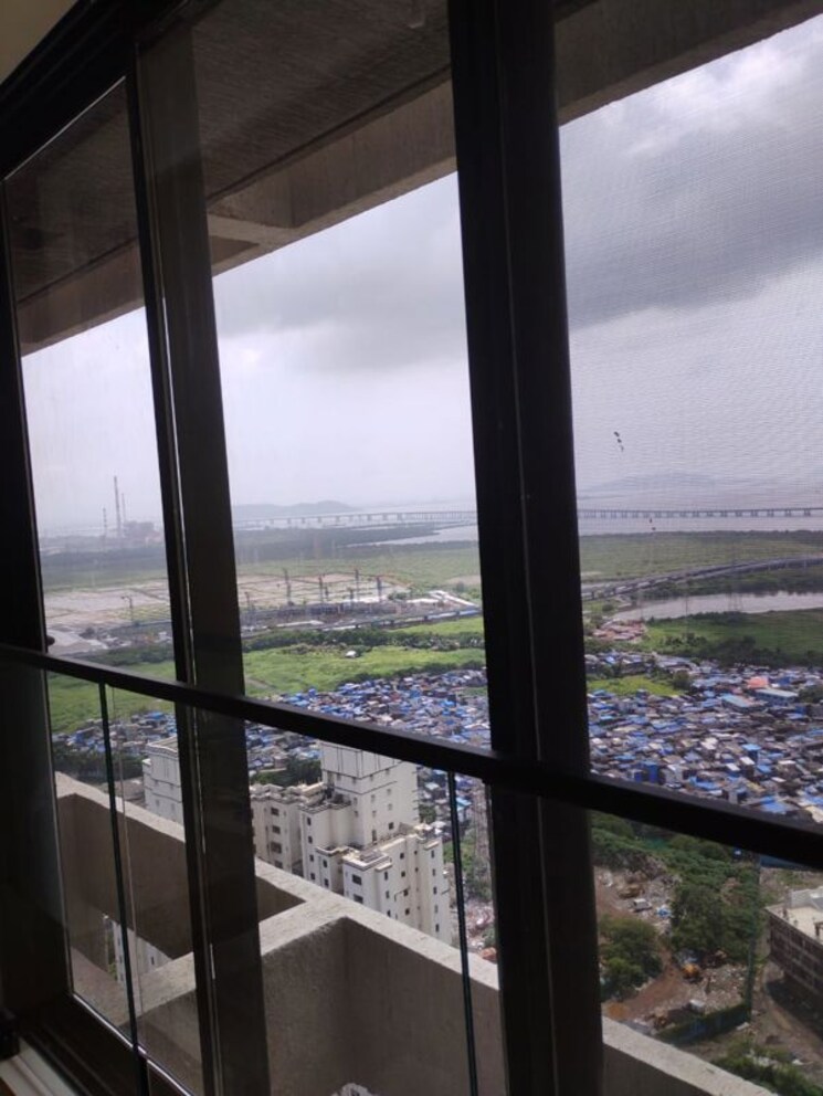 Swimming Pool, dosti-eastern-bay-phase-2 3 Bedroom 972 Sq.Ft. Apartment In Wadala Mumbai 9750972