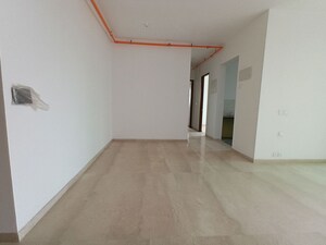 Room in 3 BHK Apartment at Kalpataru Immensa, Kolshet Road – for Sale