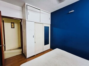 Room in 2.5 BHK Apartment at Lodha Casa Bella Gold, Dombivli East – for Rent