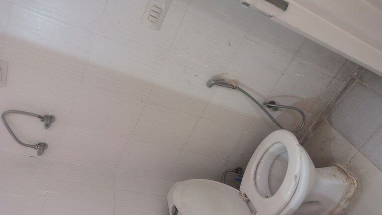 Bathroom, tulip-white 3 Bedroom 1326 Sq.Ft. Apartment In Sector 69 Gurgaon 9751086