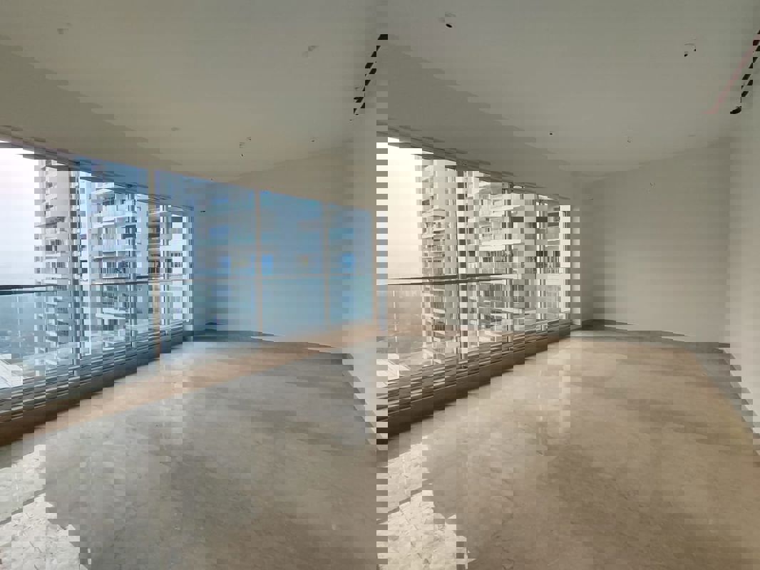 4 BHK + Pooja Room 1800 Sq.Ft. Apartment in Sheth Avalon