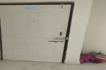 Room in 1 BHK Apartment at Hiranandani Estate Hamilton, Patlipada – for Rent