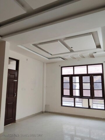 Room in 2 BHK Villa at Shri Balaji BCC Greens, Deva Road – for Rent