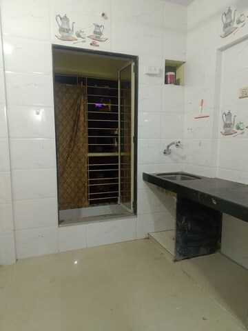 Bathroom in 1 BHK Apartment at Shree Manibhadra Heights, Nalasopara West – for Rent
