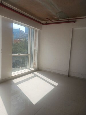 Room in  Office Space at Wadhwa The Gateway, Mulund West – for Rent