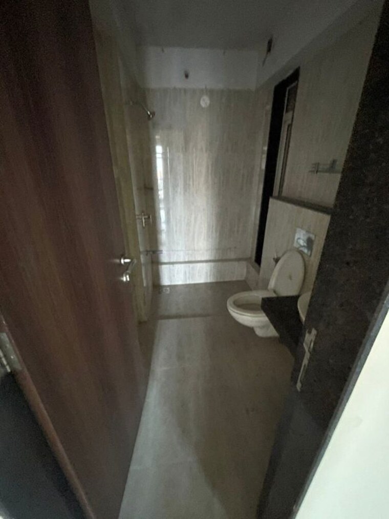 Bathroom, sheth-avalon 2 Bedroom 760 Sq.Ft. Apartment In Laxmi Nagar Thane 9751189