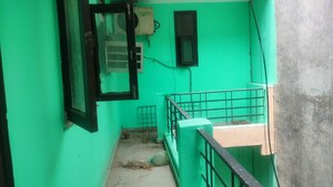 Swimming Pool in 2 BHK Independent House at Sector 41 – for Rent