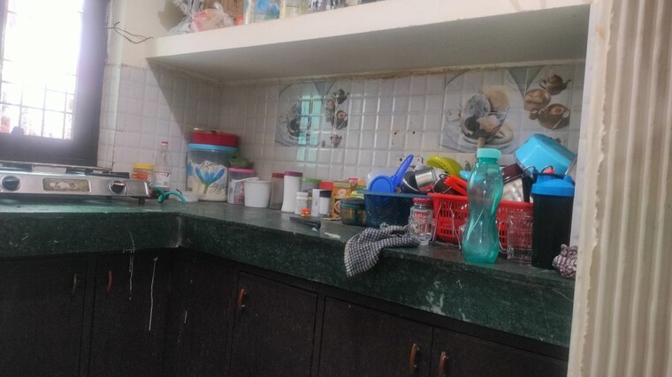 Kitchen, sector 41 2 Bedroom 150 Sq.Mt. Independent House In Sector 41 Noida 9751225