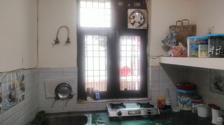 Kitchen, sector 41 2 Bedroom 150 Sq.Mt. Independent House In Sector 41 Noida 9751225