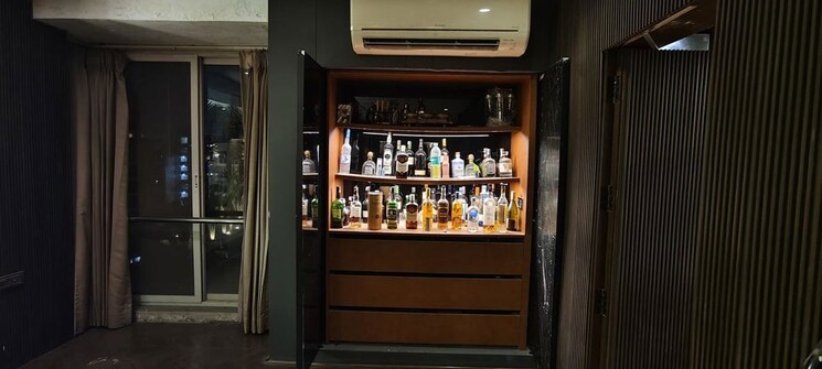 Bedroom, pearls-gateway-tower 6 Bedroom 3265 Sq.Ft. Apartment In Sector 44 Noida 9751228