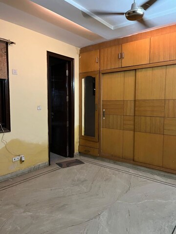 Room in 2 BHK Builder Floor at Lajpat Nagar I – for Sale