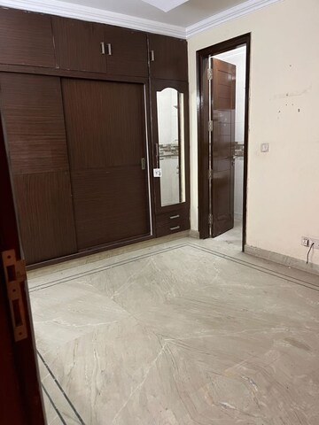 Room in 2 BHK Builder Floor at Lajpat Nagar I – for Sale