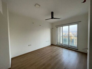 Bedroom in 2 BHK Apartment at Sheth Avalon, Laxmi Nagar – for Rent