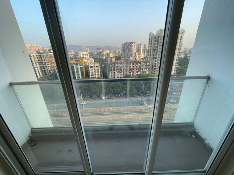 Balcony, sheth-avalon 2 Bedroom 760 Sq.Ft. Apartment In Laxmi Nagar Thane 9751252