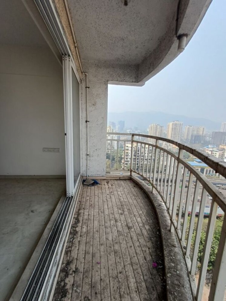 Balcony, stg-atlantis 2 Bedroom 700 Sq.Ft. Apartment In Panch Pakhadi Thane 9751363