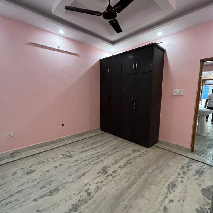 Bedroom, gomti nagar Pg For Girls In Gomti Nagar 9751398