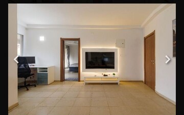 Room in 2 BHK Apartment at Bhartiya Nikoo Homes, Thanisandra Main Road – for Rent