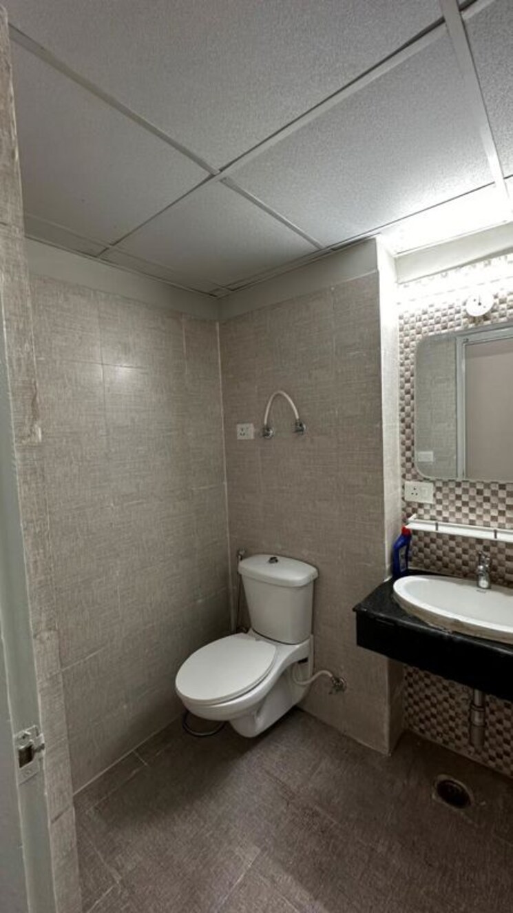 Bathroom, shri-radha-sky-park 2 Bedroom 1370 Sq.Ft. Apartment In Sector 16b Greater Noida Greater Noida 9751400