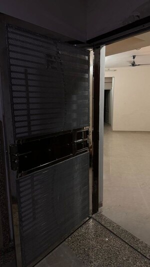 Bathroom in 2 BHK Apartment at Shri Radha Sky Park, Sector 16b Greater Noida – for Rent