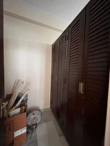 Bathroom in 3 BHK Apartment at Shree Vardhman Victoria, Sector 70 – for Rent