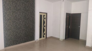 Room in 2.5 BHK Independent House at Sector 108 – for Rent