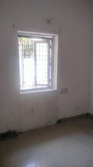 Room in 2.5 BHK Independent House at Sector 108 – for Rent