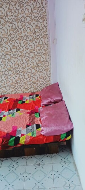 Furnished Amenities in 1 BHK Apartment at Mahakali Model Town, Jogeshwari East – for Rent