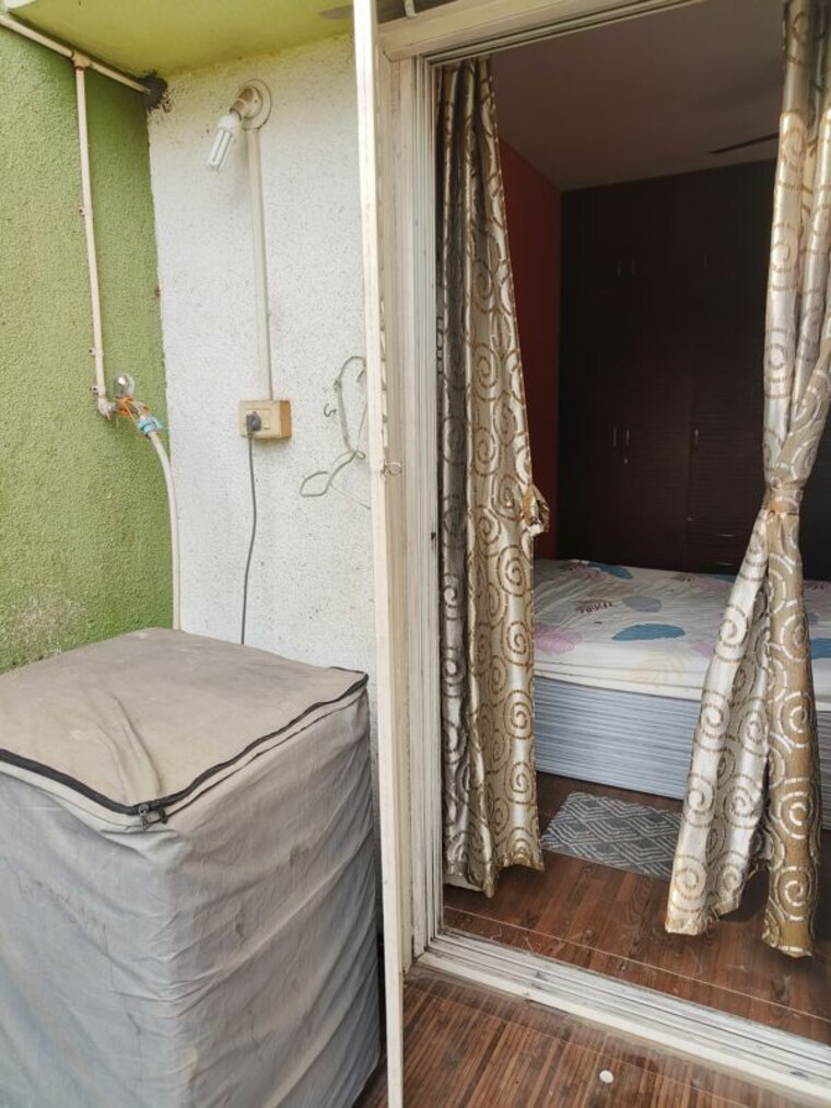 Bathroom, wakad 1 Bedroom 600 Sq.Ft. Apartment In Wakad Pune 9751478