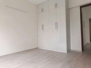Room in 3 BHK Apartment at Shapoorji Pallonji Joyville Gurgaon, Sector 102 – for Rent