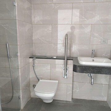 Bathroom in 4 BHK Apartment at Rustomjee Crown, Gokhale Road – for Rent
