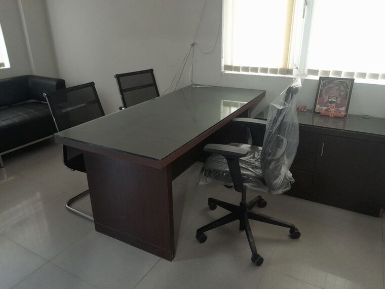 Team Area, sector 7 dwarka Commercial Office Space 500 Sq.Ft. In Sector 7 Dwarka Delhi 9751490