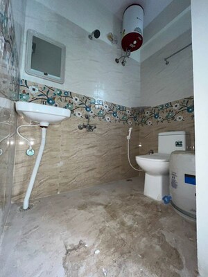Bathroom in 1 BHK Apartment at Aecs Layout – for Rent