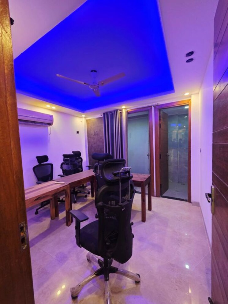 Living Room, saket 2 Bedroom 807 Sq.Ft. Builder Floor In Saket Delhi 9751502