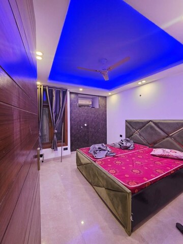 2 BHK Builder Floor For Rent in Saket