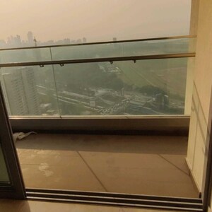 Furnished Amenities in 3 BHK Apartment at Piramal Mahalaxmi, Arthur rd – for Rent