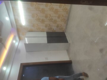 Furnished Amenities in 3 BHK Builder Floor at Raj Nagar Extension – for Sale