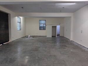  Warehouse For Rent in Sector 63