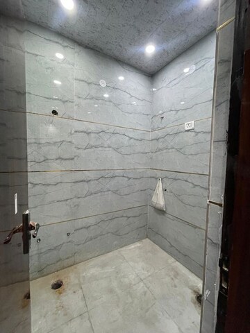 Master Bedroom in 2 BHK Apartment at Vasundhara Sector 11 – for Sale