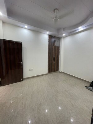 Master Bedroom in 2 BHK Apartment at Vasundhara Sector 11 – for Sale