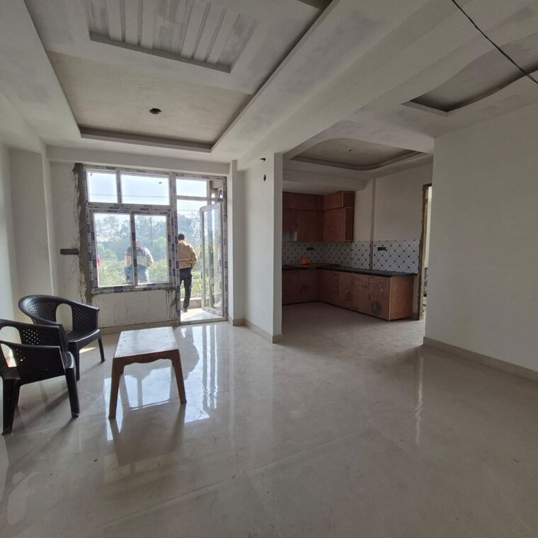 Other, sector 81 2 Bedroom 900 Sq.Ft. Builder Floor In Sector 81 Noida 9742715