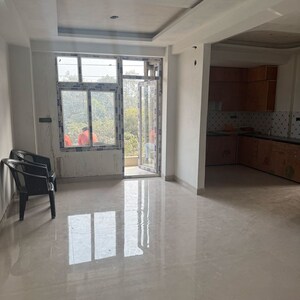 Room in 2 BHK Builder Floor at Sector 81 – for Sale