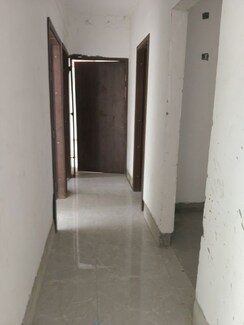 2.5 BHK + Extra Room Apartment For Sale in One OAK Natura