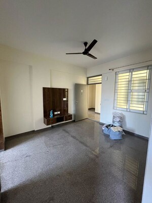 Room in 1 BHK Apartment at Aecs Layout – for Rent