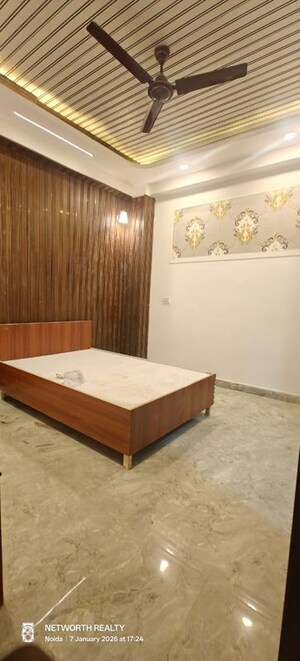 1 RK Builder Floor For Sale in Sector 73