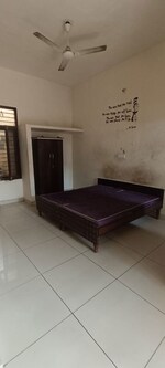 1 Rk  75 Sq.Yd. Independent House in Patiala Road