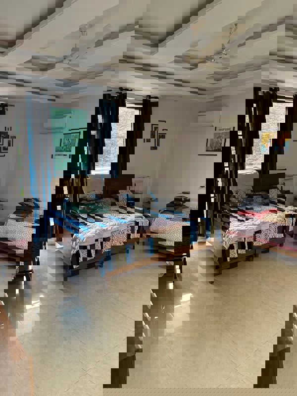 4 BHK 545 Sq.Yd. Builder Floor in Palam Vihar Residents Association