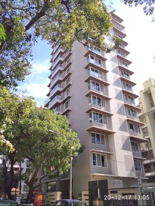 3 BHK + Servant Room Apartment For Sale in Santacruz West