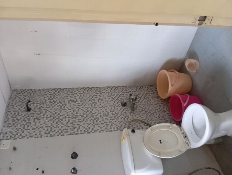 Bathroom, signature-solera-apartment 2 Bedroom 548 Sq.Ft. Apartment In Sector 107 Gurgaon 9751707