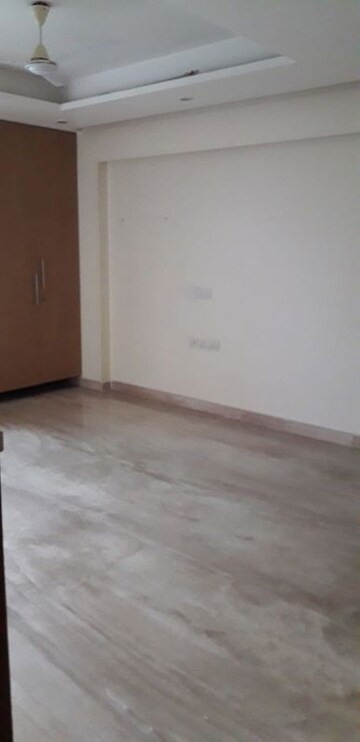 Room in 4 BHK Builder Floor at Gulmohar Park – for Rent